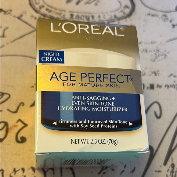 L'Oreal Paris Age Perfect Mature Skin Night Cream Moisturizer Anti-Sagging - Picture 1 of 14